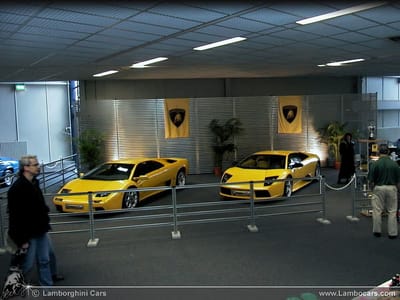 https://www.lambocars.com/wp-content/uploads/2002/10/htn02.jpg