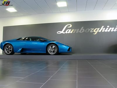 https://www.lambocars.com/wp-content/uploads/2005/02/mur40th42.jpg