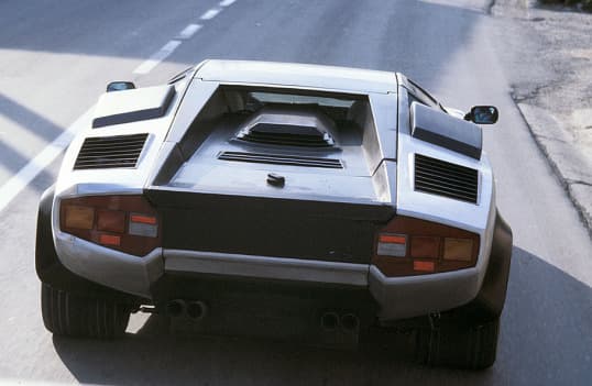 Lamborghini Countach Evoluzione - Guide 21 Lamborghini countach evoluzione 92