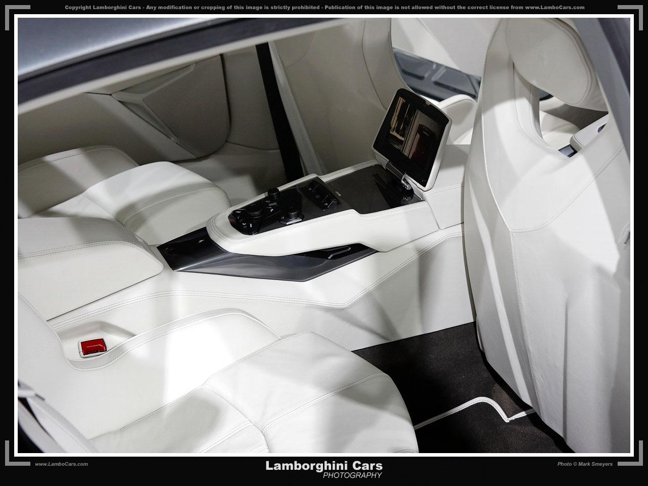 https://www.lambocars.com/wp-content/uploads/2008/10/estoque5.jpg