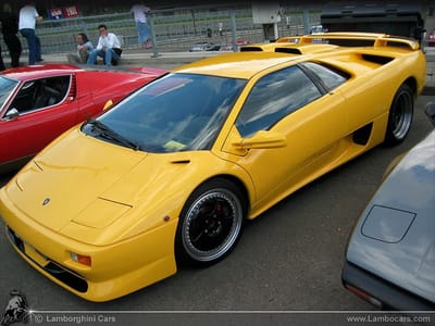 https://www.lambocars.com/wp-content/uploads/2010/01/diasv2.jpg