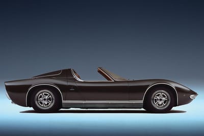 https://www.lambocars.com/wp-content/uploads/2010/01/miura_roadster1.jpg
