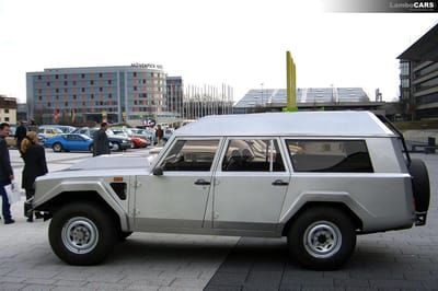 https://www.lambocars.com/wp-content/uploads/2010/04/lm002_estate_1.jpg