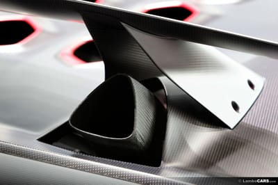 https://www.lambocars.com/images/prototypes/2/sesto61.html