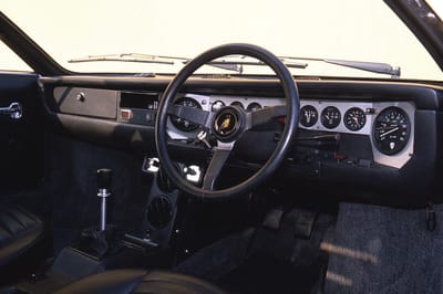 https://www.lambocars.com/wp-content/uploads/2010/12/urraco_p250_1.jpg