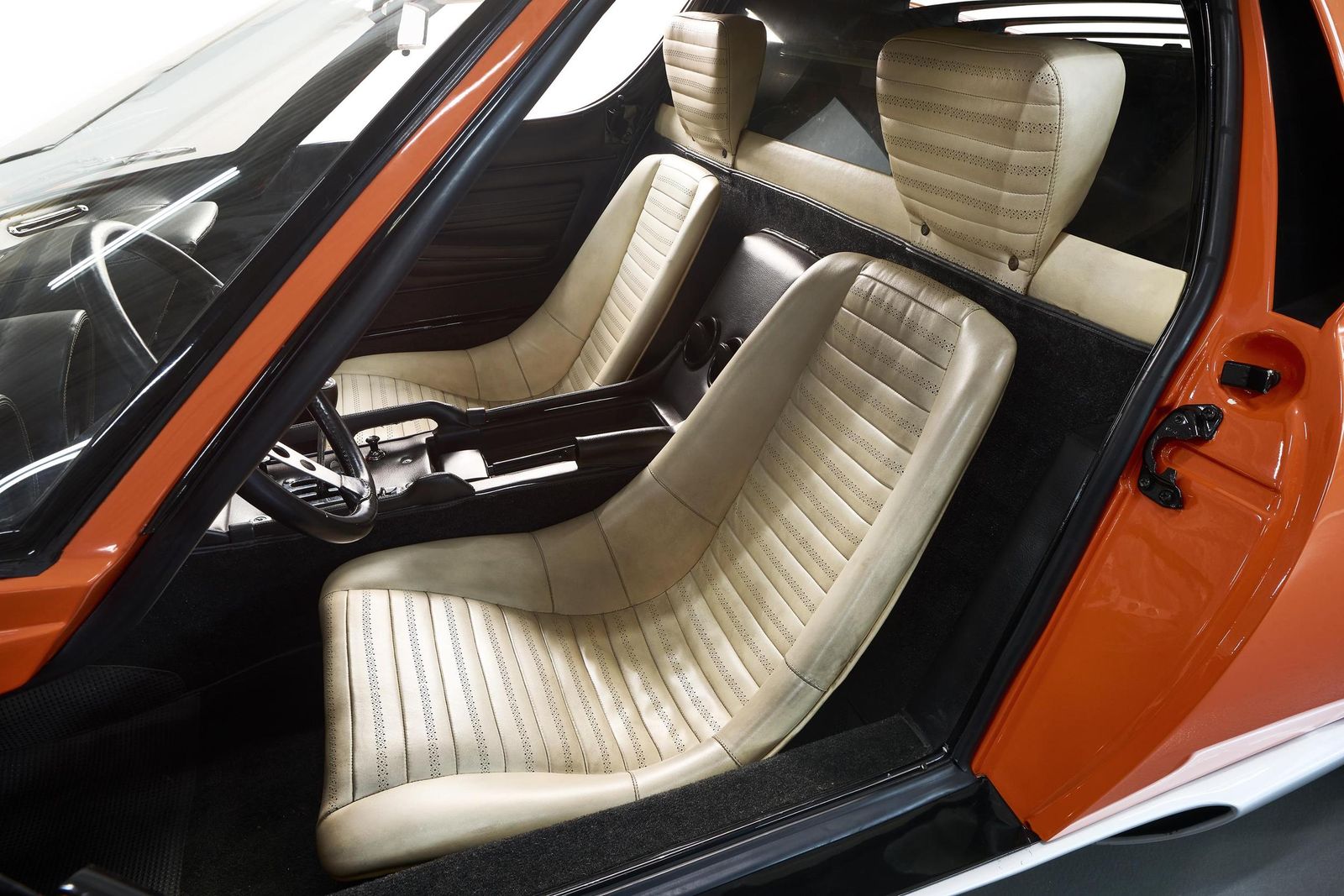 Lamborghini Miura P400 (1966-1969) 5 537530 v2