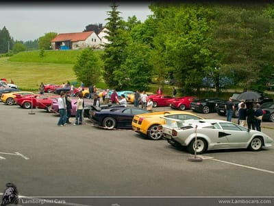 https://www.lambocars.com/wp-content/uploads/2013/01/lccg041.jpg