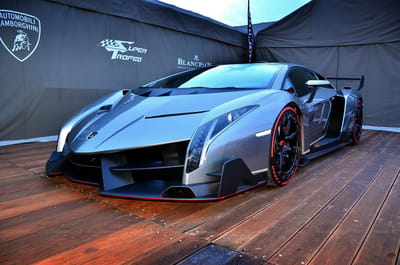 https://www.lambocars.com/wp-content/uploads/2013/04/veneno_at_blancpain_monza_1.jpg