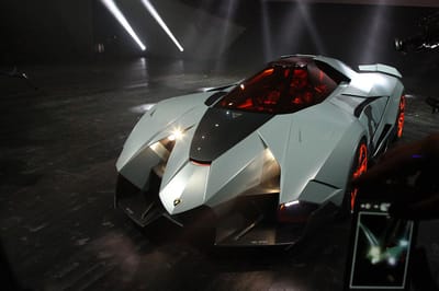 https://www.lambocars.com/wp-content/uploads/2013/05/lamborghini_egoista_5.jpg