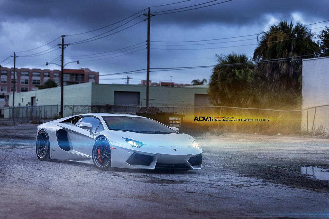 Balloon White Aventador On Adv Wheels - Pictures &Amp; Gallery 49 Https://www. Lambocars. Com/wp-content/uploads/2013/08/bianco_aventador_adv1_1. Jpg
