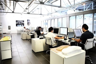 https://www.lambocars.com/wp-content/uploads/2013/09/centro_stile_1.jpg