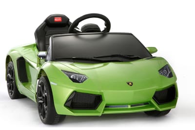 https://www.lambocars.com/wp-content/uploads/2013/11/aventador_toy_car_1.jpg