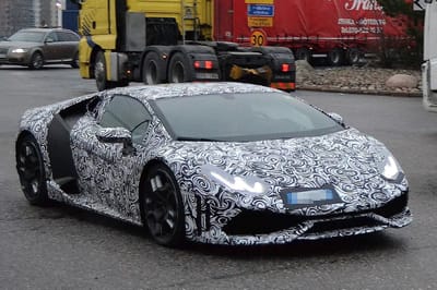https://www.lambocars.com/wp-content/uploads/2013/12/2014_huracan_1.jpg