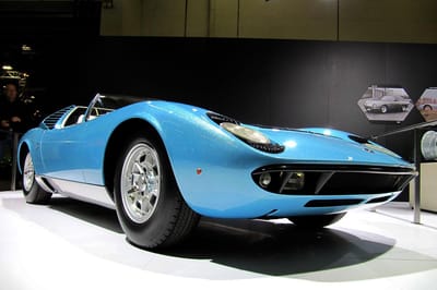 https://www.lambocars.com/wp-content/uploads/2015/04/2015_techo_classica_essen_1.jpg