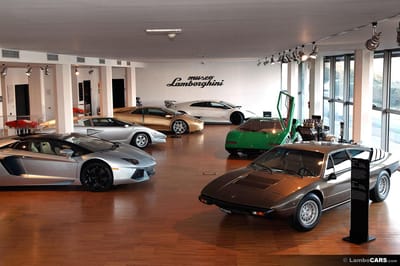 https://www.lambocars.com/wp-content/uploads/2015/08/museo_lamborghini_3.jpg