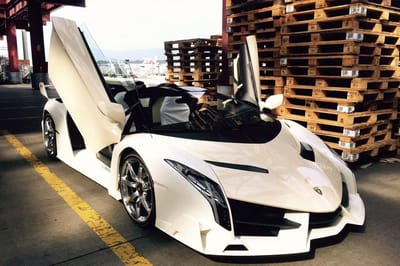 White Lamborghini Veneno Roadster Spotted - Pictures &Amp;Amp; Gallery 2 Https://www. Lambocars. Com/wp-content/uploads/2015/08/white_veneno_roadster_1. Jpg