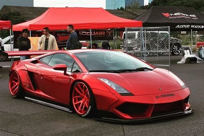https://www.lambocars.com/wp-content/uploads/2015/10/lb_works_gallardo_6.jpg