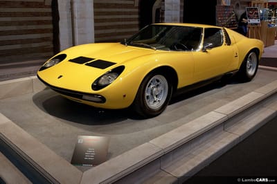 https://www.lambocars.com/wp-content/uploads/2015/12/italian_car_passion_1.jpg