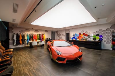 https://www.lambocars.com/wp-content/uploads/2016/07/2016_ad_personam_studio_1.jpg