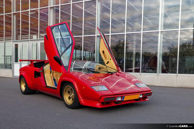 https://www.lambocars.com/wp-content/uploads/2018/11/2018_automotoitalia_1.jpg
