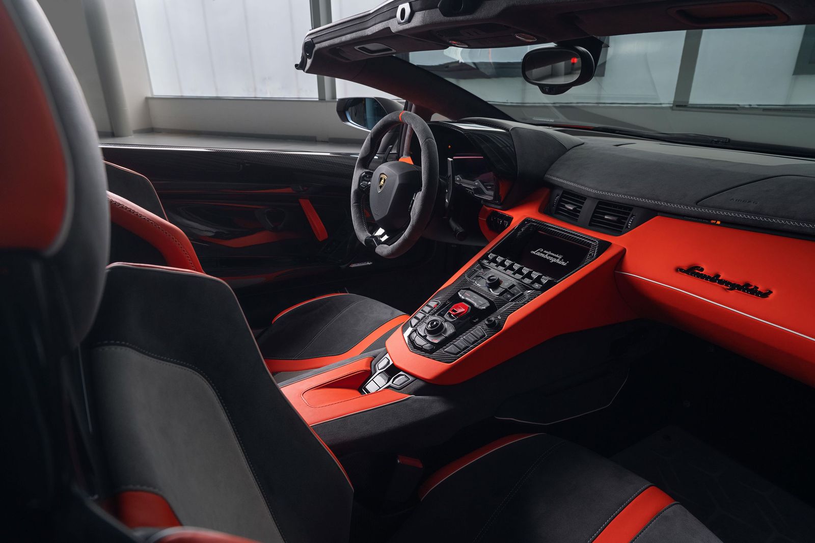 Lamborghini Aventador Svj Roadster 63 7 545471
