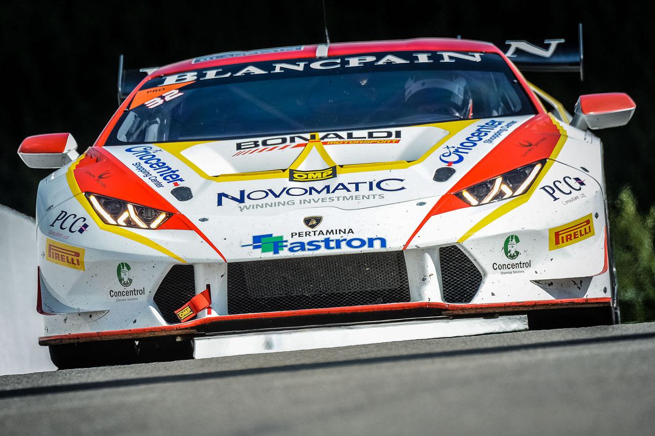 https://www.lambocars.com/wp-content/uploads/2020/11/2015_super_trofeo_spa_race1_5.jpg
