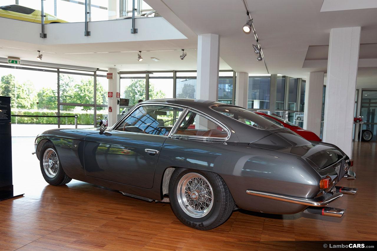 Lamborghini 400 Gt 2+2 - Guide 3 Https://www. Lambocars. Com/wp-content/uploads/2020/11/400_gt_2_2_31. Jpg