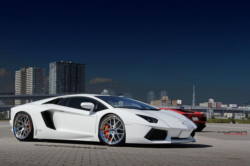 https://www.lambocars.com/wp-content/uploads/2020/11/aventador_hyper_forged_4.jpg