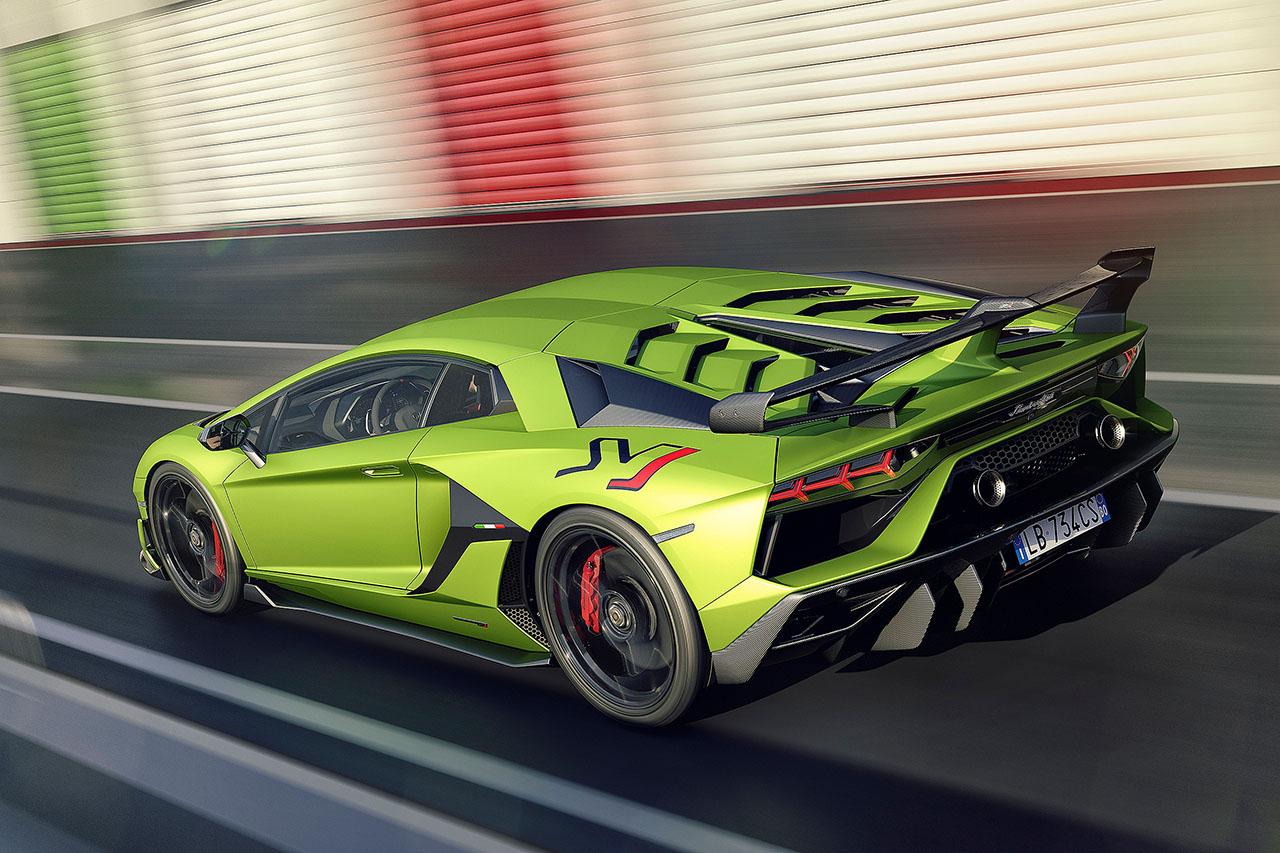 Aventador svj 2 1