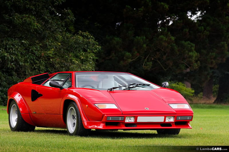 https://www.lambocars.com/wp-content/uploads/2020/11/countach_jay_leno_garage.jpg