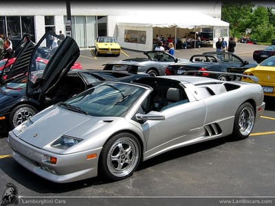 https://www.lambocars.com/wp-content/uploads/2020/11/diarm1-1.jpg