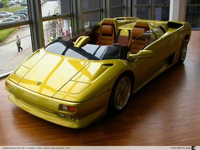 https://www.lambocars.com/wp-content/uploads/2020/11/diarpr1-1.jpg