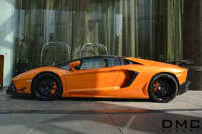 https://www.lambocars.com/wp-content/uploads/2020/11/dmc_aventador_sv_roadster_4.jpg