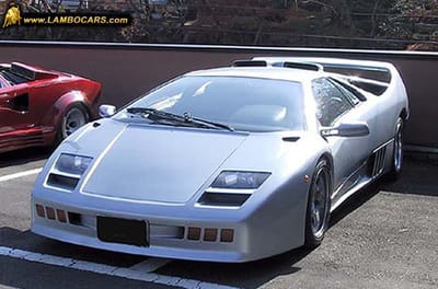 https://www.lambocars.com/wp-content/uploads/2020/11/eva30fr.jpg
