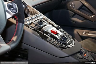 Lamborghini Aventador