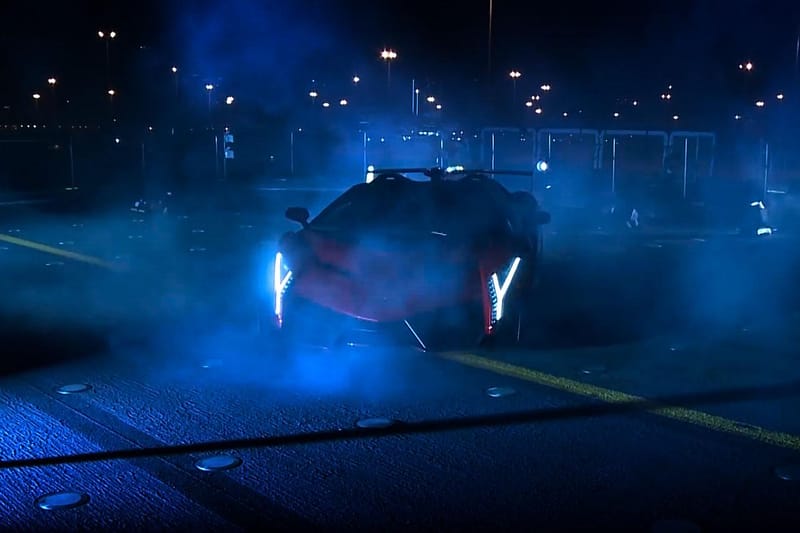 https://www.lambocars.com/wp-content/uploads/2020/11/veneno_roadster_video_1.jpg