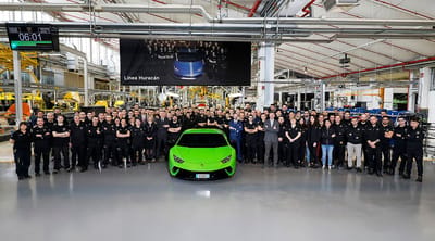 It Took Only Four Years To Build 10000 Huracan 2 Https://www. Lambocars. Com/lambosearch. Html? Name=out&submit=search+now