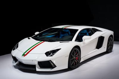 The Official Press Release Of Aventador Lp700-4 Nazionale 2 Https://www. Lambocars. Com/wp-content/uploads/2020/12/2014_aventador_nazionale_1. Jpg
