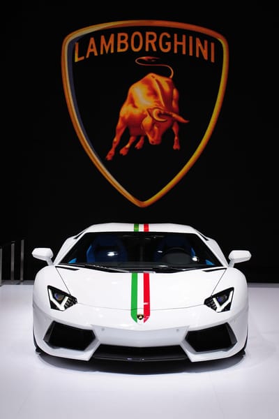https://www.lambocars.com/wp-content/uploads/2020/12/2014_aventador_nazionale_4.jpg