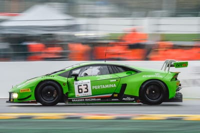 https://www.lambocars.com/wp-content/uploads/2020/12/2015_24h_de_spa_huracan_gt3_2.jpg