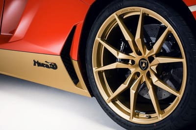 Lamborghini Bolt Patterns &Amp; Lug Sizes: A Comprehensive Overview 9 Lamborghini aventador bolt patterns & lug sizes