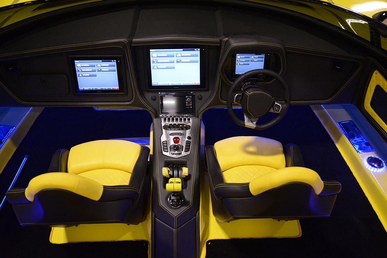 HighResolution Aventaboat Photos