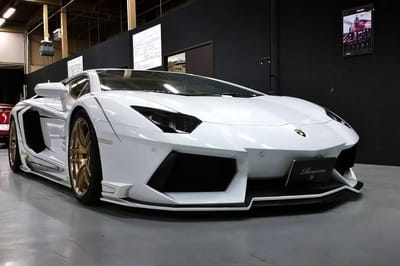 https://www.lambocars.com/wp-content/uploads/2020/12/aventador_by_rowen_5.jpg
