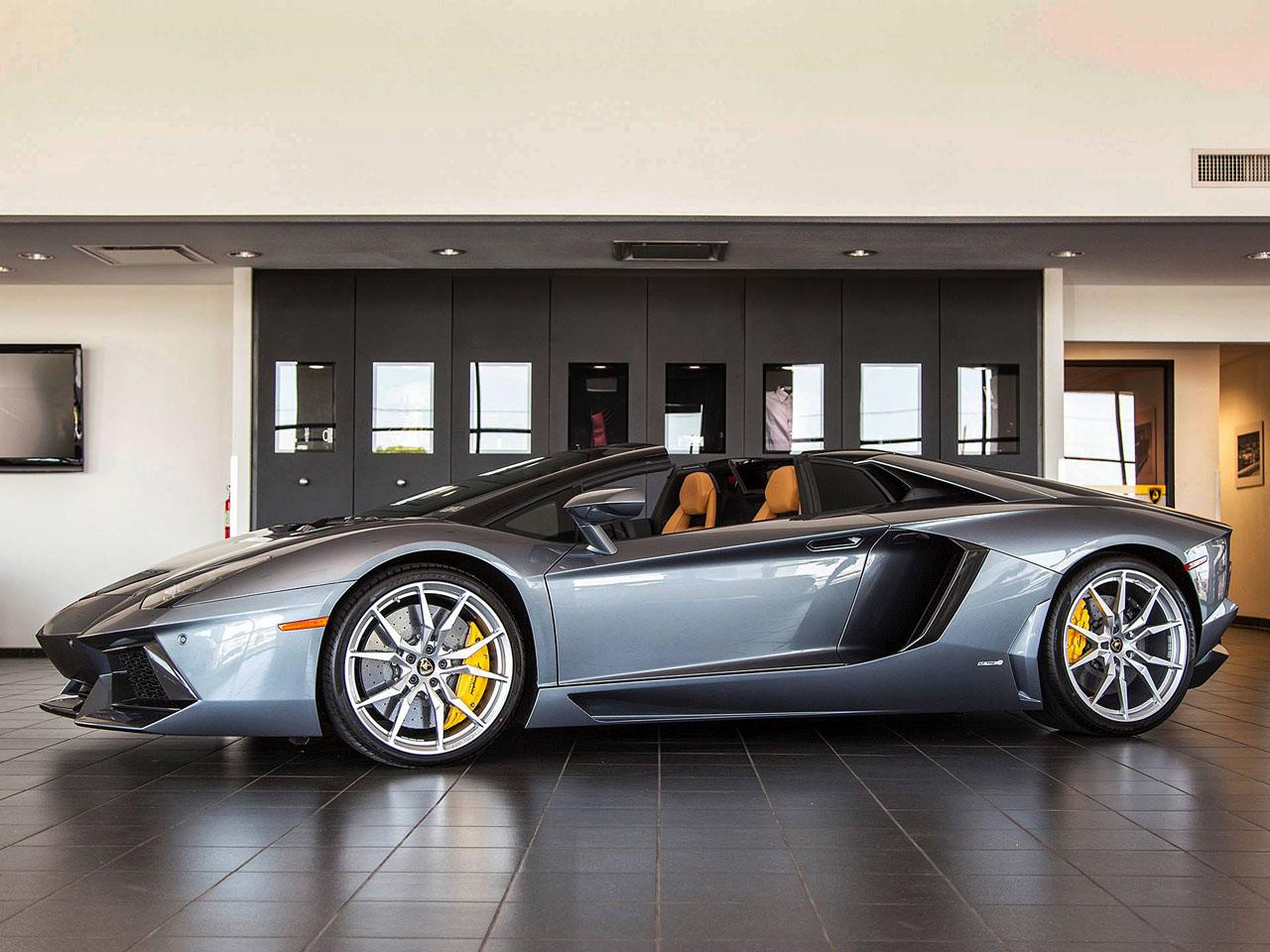 Lamborghini Aventador Lp700-4 Roadster Custom Order - Pictures &Amp; Gallery 50 Https://www. Lambocars. Com/wp-content/uploads/2020/12/aventador_lp700_roadster_66. Jpg