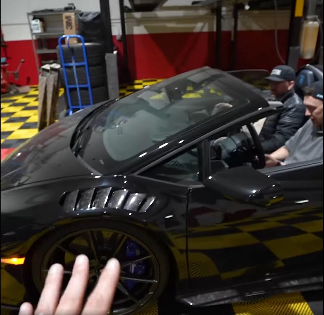 Dde'S Exclusive 1 Of 1 Huracan Evo Aperta, A Unique, Windshield-Less Lamborghini With 810 Hp Is Now Dead! 13 Back to stock