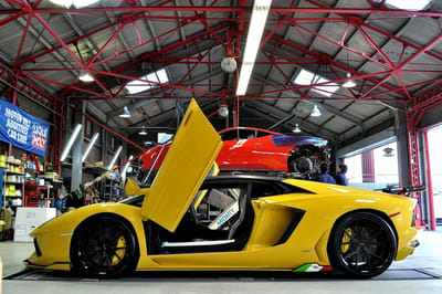 Lamborghini Aventador By Bond Cars Osaka - Pictures &Amp;Amp; Gallery 2 Https://www. Lambocars. Com/wp-content/uploads/2020/12/bond_aventador_10. Jpg