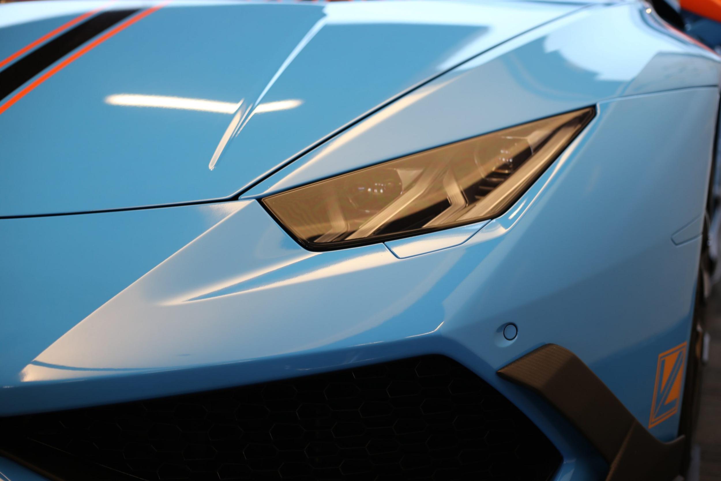 Advertising 1 Brian matangelo cxtesbtrxos unsplash scaled