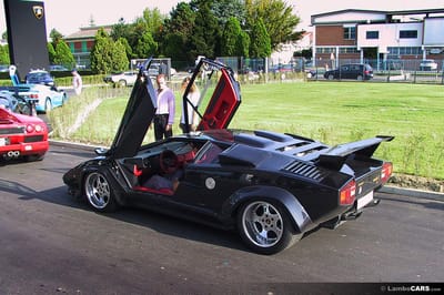 https://www.lambocars.com/wp-content/uploads/2020/12/countach_lp400s_vortech_1.jpg