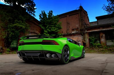 Https://www. Lambocars. Com/wp-content/uploads/2020/12/dmc_huracan_affari_4. Jpg