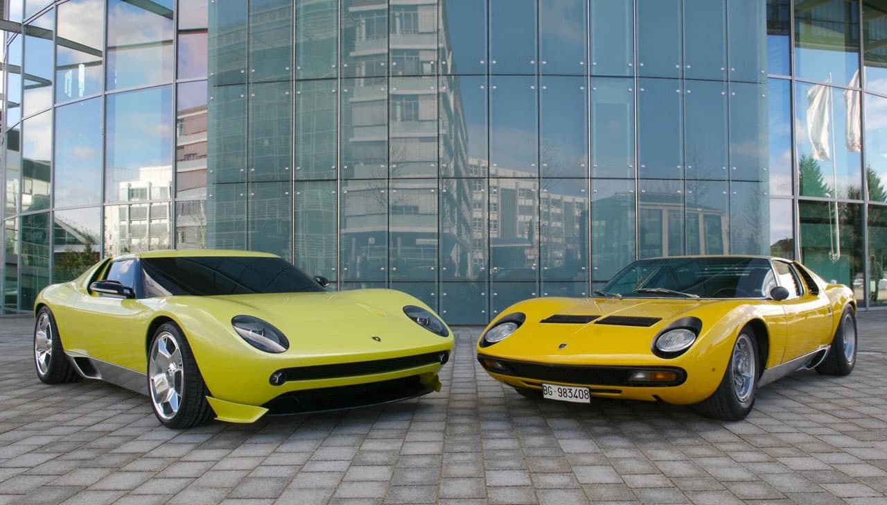Lamborghini At The Techno Classica 2006 1 Https://www. Lambocars. Com/wp-content/uploads/2020/12/essen. Jpg